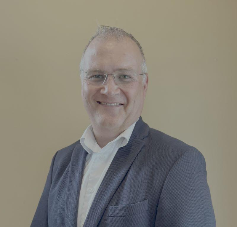 Dr. Johann Roodt