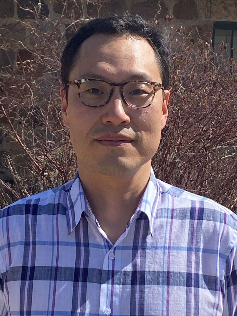 Bong Soo Kim